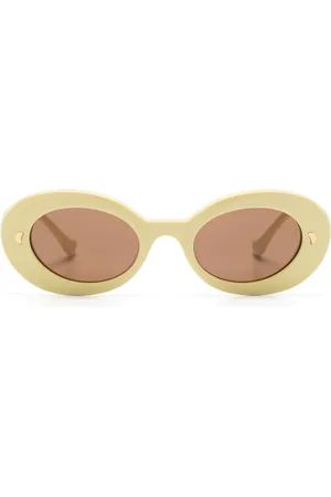 Nanushka Lentes de sol Giva con armazón ovalada