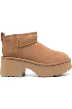 UGG Botas Classic Ultra Mini New Heights