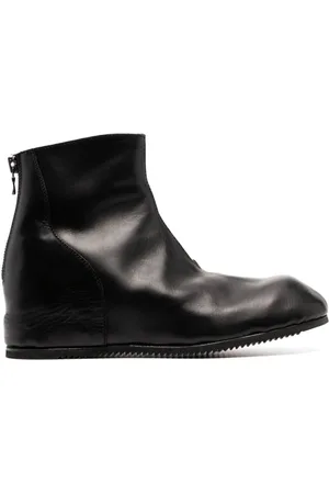 JULIUS Botas con tacón oculto