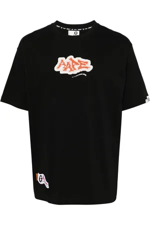 A Bathing Ape Playera con detalles del logo