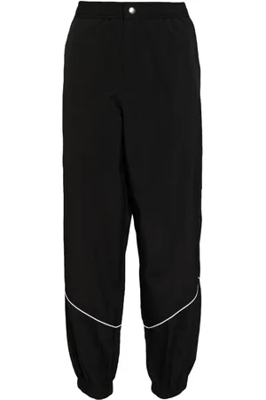 Maison Kitsuné Pants de tejido técnico