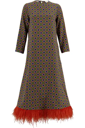 Paula Vestido con detalle de plumas