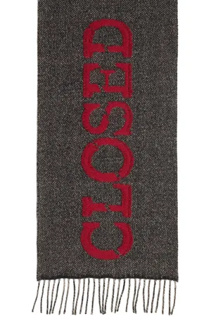 Closed Bufanda con logo bordado