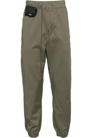 Musium Div. Pantalones con bolsillos en 3D
