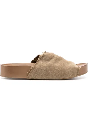 UMA WANG Flip flops con efecto envejecido