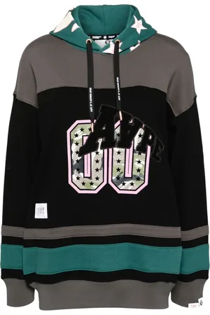 A Bathing Ape Hoodie con parche del logo