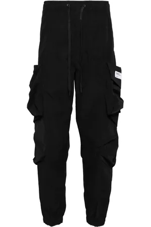 Musium Div. Pantalones cargo con parche del logo