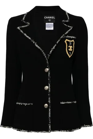 CHANEL Blazer con emblema 2005