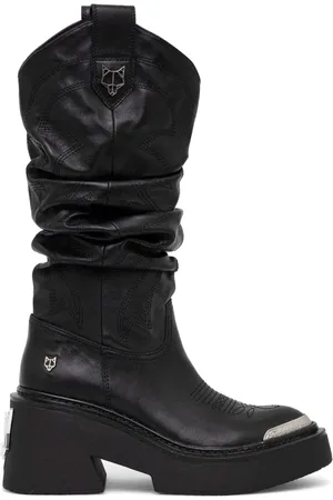 Naked Wolfe Botas Stable