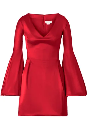 GENNY Vestido corto con cuello Bardot