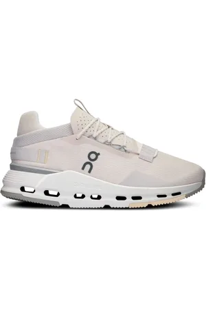 On Running Tenis Cloudnova 2