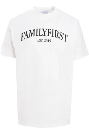 Family First Playera Est. 2015