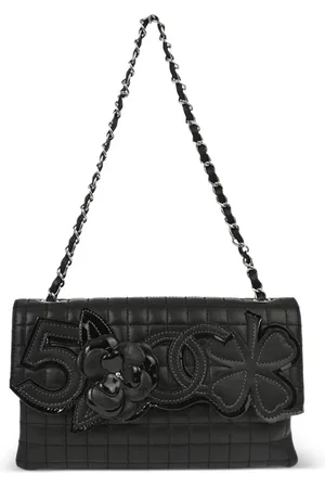 CHANEL Bolsa de hombro Choco Bar 2006