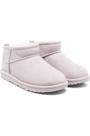 UGG Botas Classic Ultra Mini