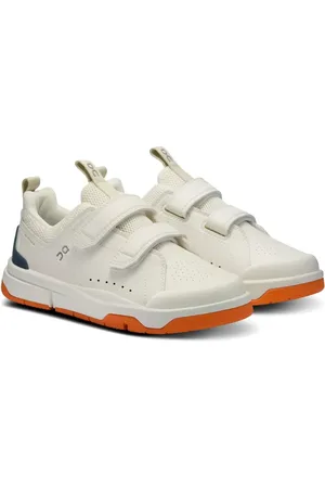 On Running Tenis The Roger