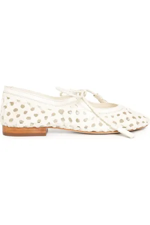 Sarah Chofakian Flats Yard Rast