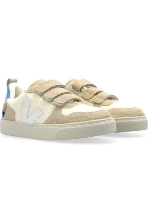 Veja Tenis V-10