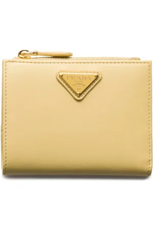 Prada Cartera con placa del logo