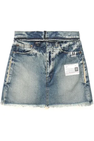 Maison Mihara Yasuhiro Skorts de mezclilla con tiro alto