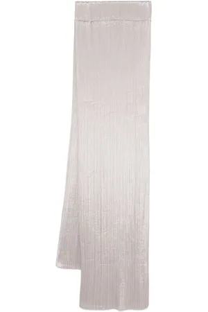 PLEATS PLEASE ISSEY MIYAKE Mascada Madame-T February