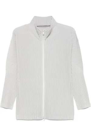 Issey Miyake Chamarra Basics