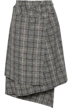 R13 Falda cruzada