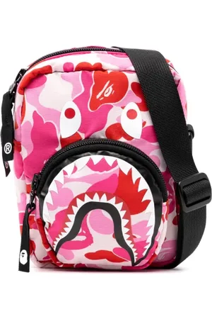 A Bathing Ape Bolsa ABC CAMO SHARK mini