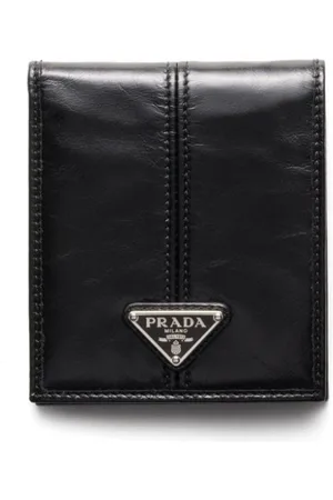 Prada Cartera con compartimentos y cierre