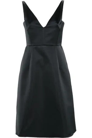 Nº21 Vestido con cuello en V