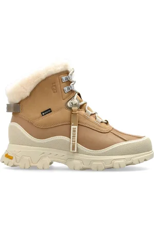 UGG Botas Adirondack Meridian