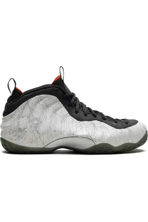 Nike Tenis Air Foamposite One Premium "Jin Kazama" de x Tekken 8