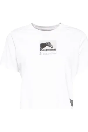 Izzue Playera con parche del logo