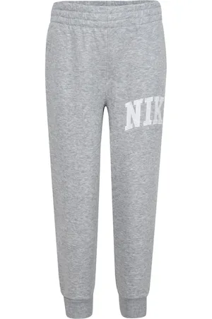 Nike Pants con logo bordado
