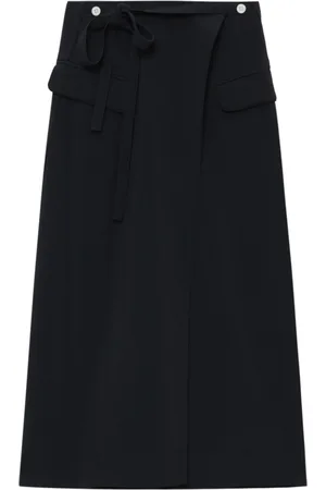 3.1 Phillip Lim Falda midi con diseño acampanado