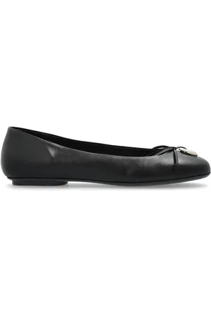 Furla Flats con placa del logo