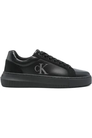 Calvin Klein Tenis con logo en relieve