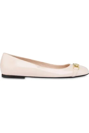 Moschino Flats con placa del logo