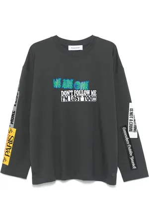 Etudes Playera con stickers estampados