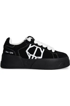 Naked Wolfe Tenis Kray