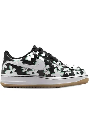 Nike Tenis Air Force 1 LV8 1 Floral