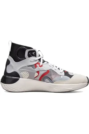 Jordan Tenis Delta 3