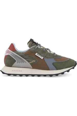 RUN OF Tenis
