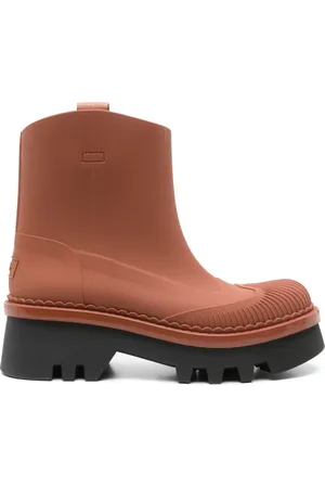 Chloé Botas con logo en relieve