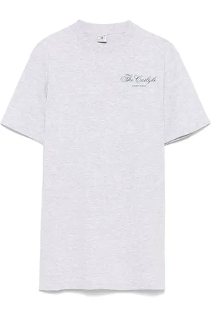 Sporty & Rich Playera The Carlyle Souvenir