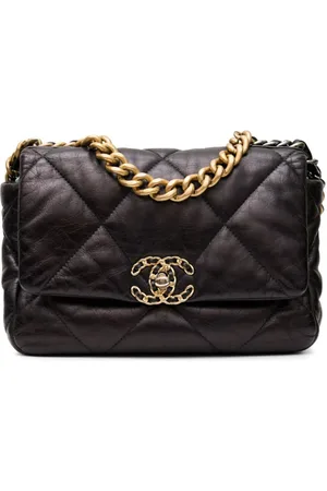 CHANEL Bolsa de hombro 19