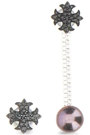 APM Monaco Aretes asimétricos