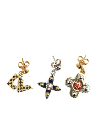 LOUIS VUITTON Aretes 21st Century Swarovski Crystal Love Letters 3 Piece Set Push Back