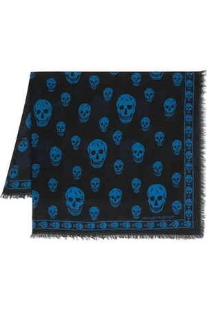 Alexander McQueen Mascada deshilachada con motivo Skull