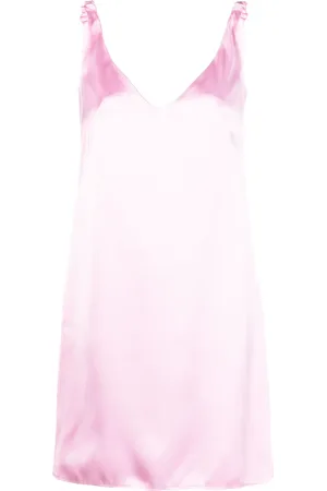 Nº21 Vestido fruncido con cuello en V