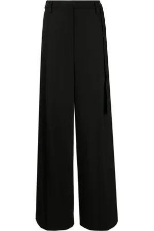 SYSTEM Pantalones con dije del logo
